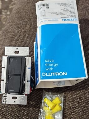 ❤️ NIB Lutron Dual Rocker Dimmer Switch in Black. NEW